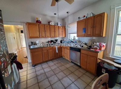 Mission Hill 4 Bed, 1 Bath Unit Boston - $4,600