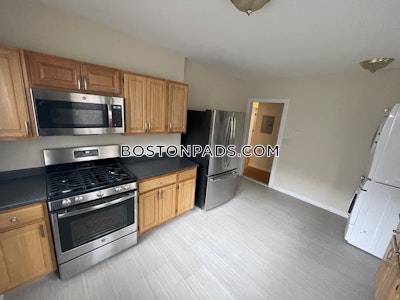 Dorchester Spacious 3 Bed 1 Bath available NOW on Park View St in Dorchester! Boston - $3,300