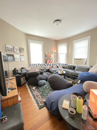 Mission Hill 4 Beds 1 Bath Boston - $6,400