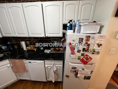 North End 2 Beds 1 Bath Boston - $3,695