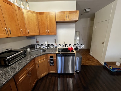 Mission Hill 3 Beds 1 Bath Boston - $4,800