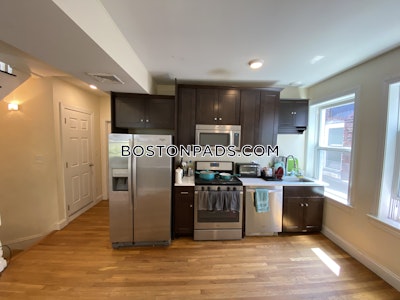 Mission Hill 4 Beds 2 Baths Boston - $5,500