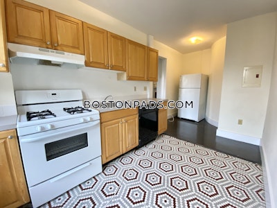 Fenway/kenmore large 3 Bed 1 Bath on Park Dr. in Boston Boston - $4,299