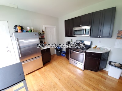 Dorchester 3 Beds 1 Bath on Peverell St in Boston Boston - $2,600 50% Fee