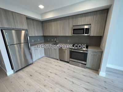 Revere 1 Bed 1 Bath - $2,485