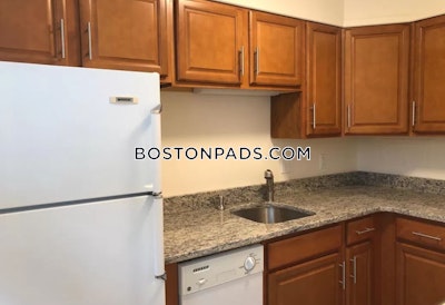 Brookline 2 Bed 1 Bath BROOKLINE- COOLIDGE CORNER $3,500  Coolidge Corner - $3,150 No Fee