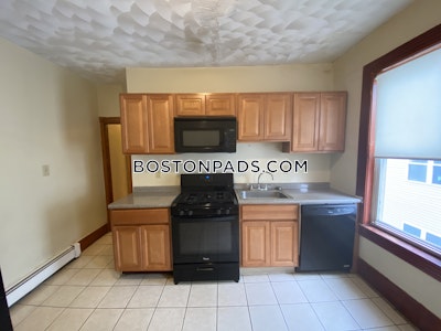 Dorchester 4 Beds 2 Baths Boston - $2,600 No Fee