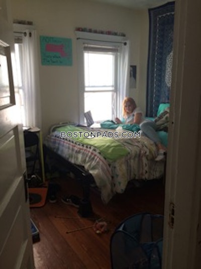 Medford 4 Beds 1 Bath  Tufts - $4,300