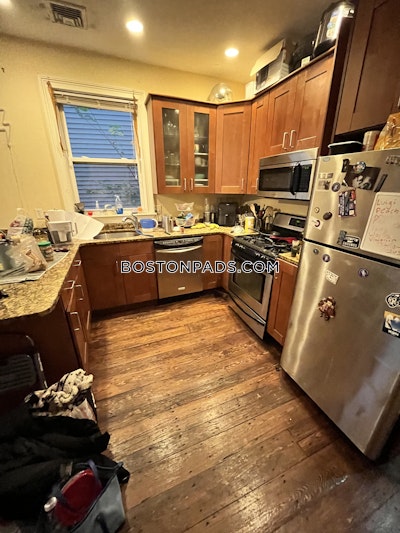 Mission Hill 4 Beds 2 Baths Boston - $6,800