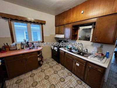 Somerville 4 Beds Tufts  Tufts - $4,300