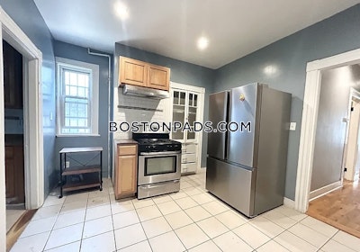 Dorchester 2 Beds 1 Bath Boston - $2,200 No Fee