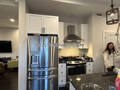 Fort Hill 7 Beds 4.5 Baths Boston - $9,500