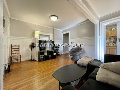 Fenway/kenmore 3 Beds 1 Bath on Park Dr in Boston Boston - $5,510