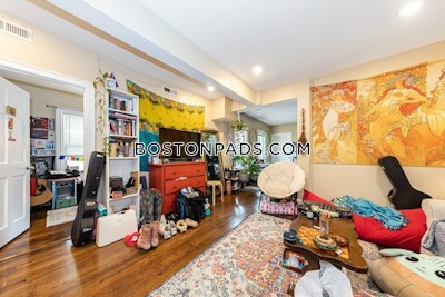 Mission Hill 3 Bed, 1 Bath Unit Boston - $5,700