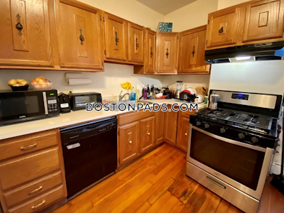 Mission Hill 3 Beds 2 Baths Boston - $4,400