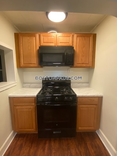 Somerville Apartment for rent 3 Bedrooms 1 Bath  Union Square - $3,000