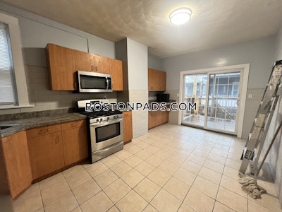 East Boston 2.5 Beds 2 Baths Boston - $3,000