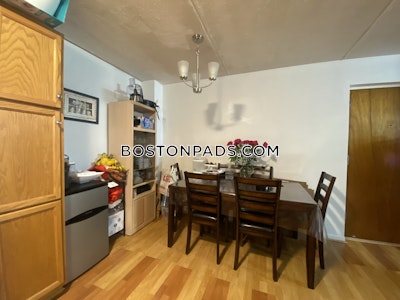 Newton Apartment for rent 2 Bedrooms 1 Bath  Newtonville - $2,400