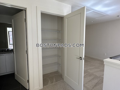 West End 1 Bed 1 Bath Boston - $4,340