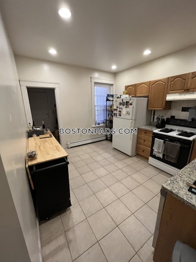 Brighton 3 Beds 1 Bath Boston - $4,000 50% Fee