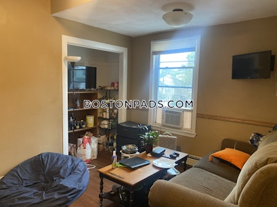 Medford 4 Beds 2 Baths  Tufts - $4,800